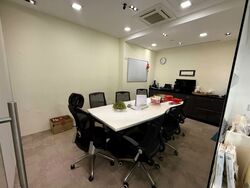 Oxley Bizhub (D14), Factory #451956431